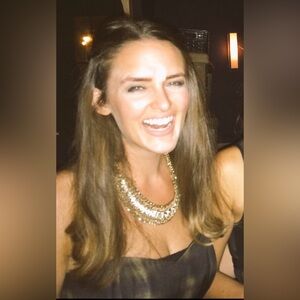 2016-coded cat's eye colored party dress